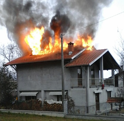 Prevenzione incendi di camini e tetti foto 